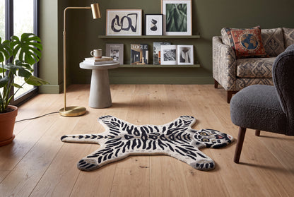 Hand Tufted Tiger Rug – Animal Shaped Wool Rug for Kids Room, Bedroom & Modern Décor | 2 × 3 Feet